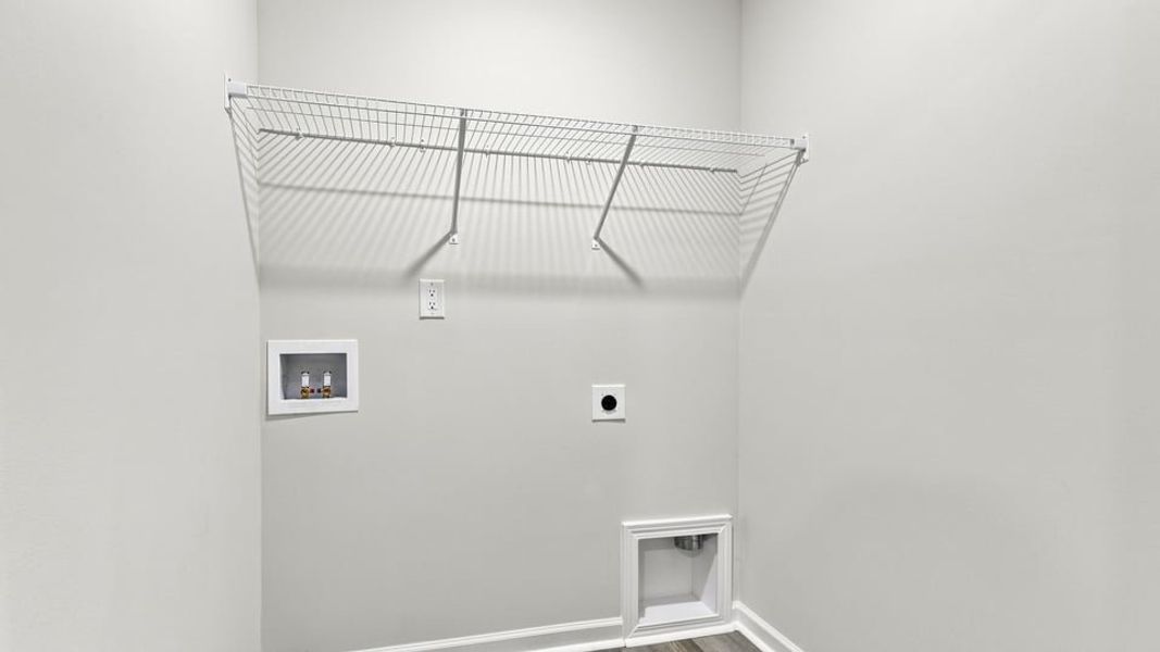 Spacious, unfurnished interior of a new home in Harper Ridge, Roebuck (Image 33).