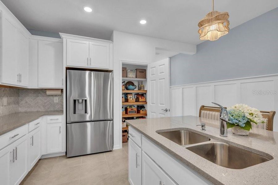 Furnished interior view inside a new home in , Sarasota (Image 31).