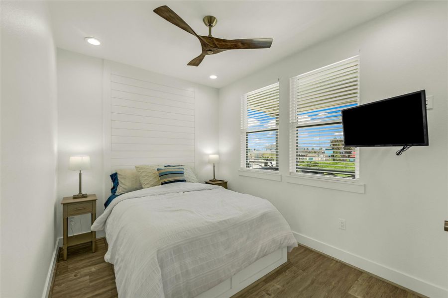 Furnished interior view inside a new home in , Crystal Beach (Image 34). Furnished interior view inside a new home in , Crystal Beach (Image 34).