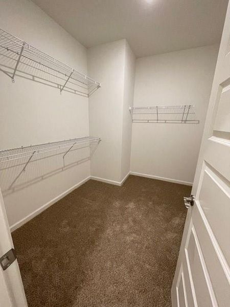 Spacious, unfurnished interior of a new home in , Waleska (Image 10).