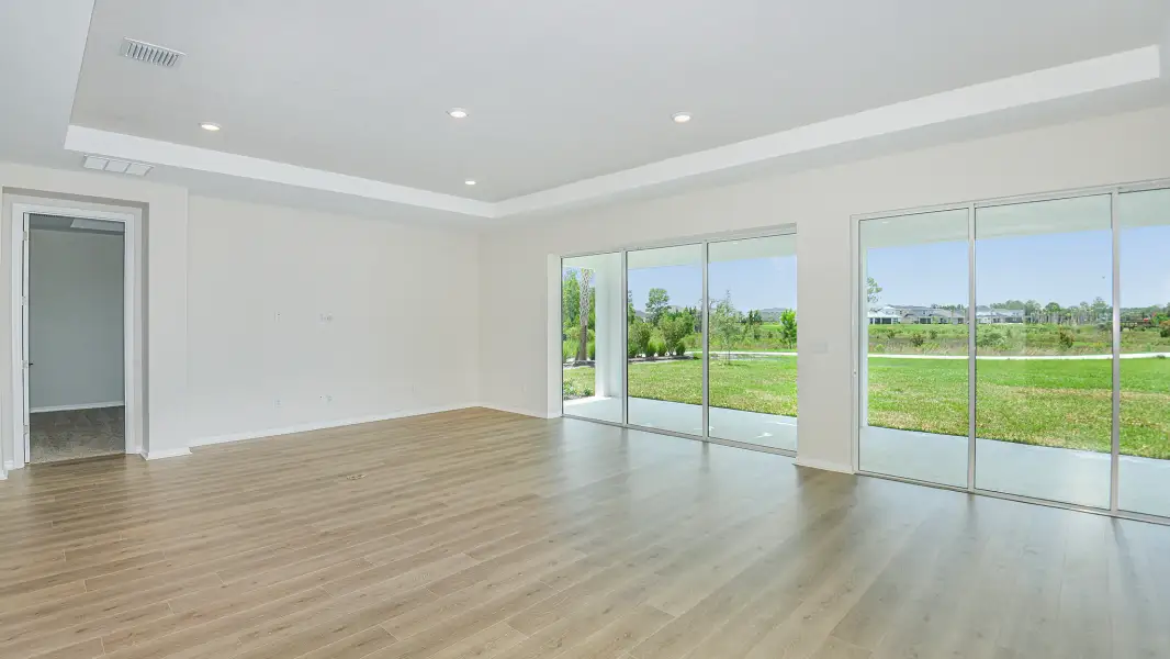 Representative unfurnished interior of a home built from the Anna Marie by Taylor Morrison in Hammock at Two Rivers, Zephyrhills (Image 10).