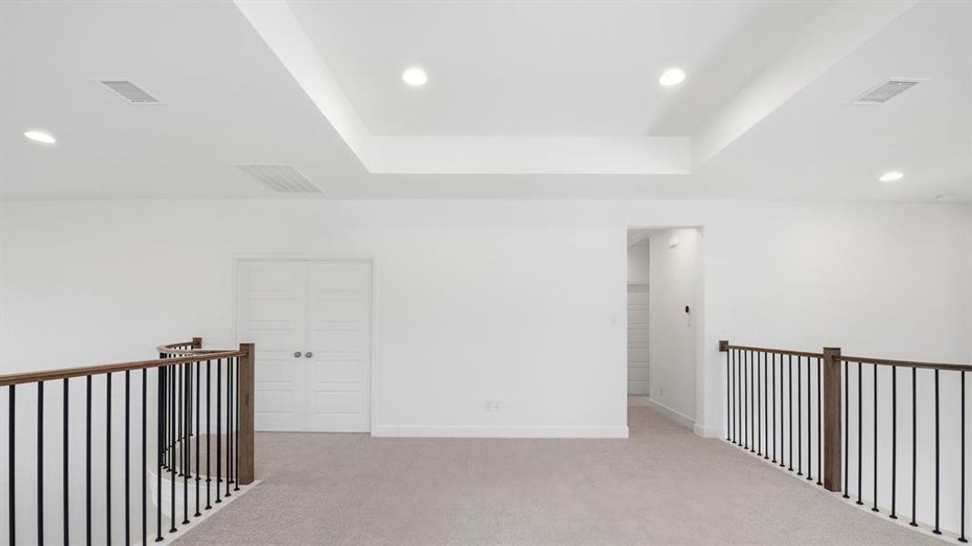 Spacious, unfurnished interior of a new home in The Heights at Uptown Celina, Celina (Image 15).