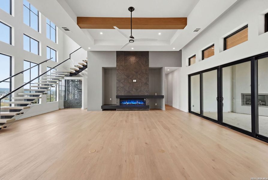 Spacious, unfurnished interior of a new home in , San Antonio (Image 39). Spacious, unfurnished interior of a new home in , San Antonio (Image 39).