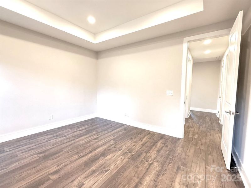 Spacious, unfurnished interior of a new home in , Weaverville (Image 29).