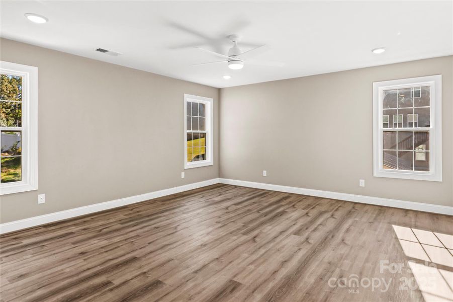 Spacious, unfurnished interior of a new home in , Winston-Salem (Image 31).