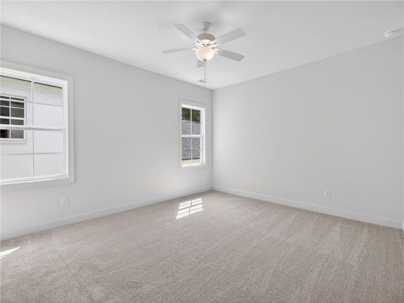 Spacious, unfurnished interior of a new home in , Suwanee (Image 43).