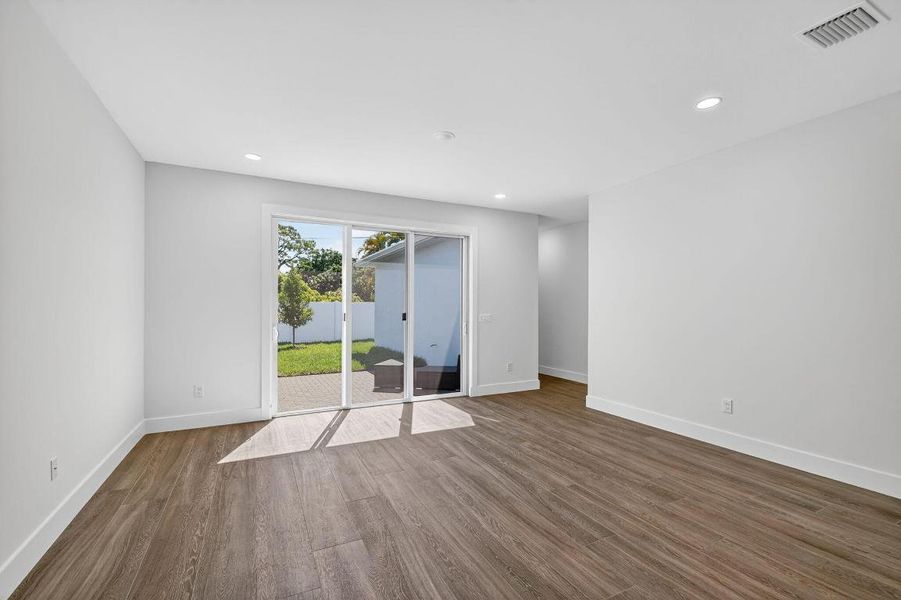 18-web-or-mls-House (18)