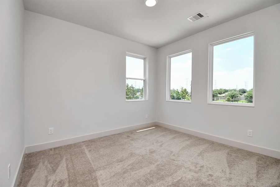 Double pane windows throughout the house