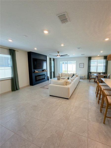 Furnished interior view inside a new home in Marwood, Ellenton (Image 9). Furnished interior view inside a new home in Marwood, Ellenton (Image 9).