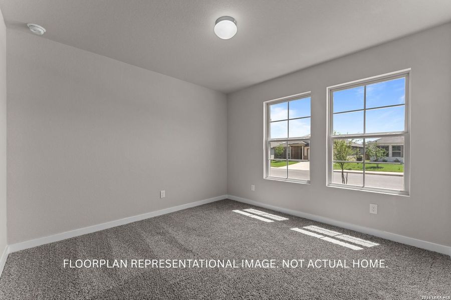 Spacious, unfurnished interior of a new home in Jordan's Ranch, San Antonio (Image 13).
