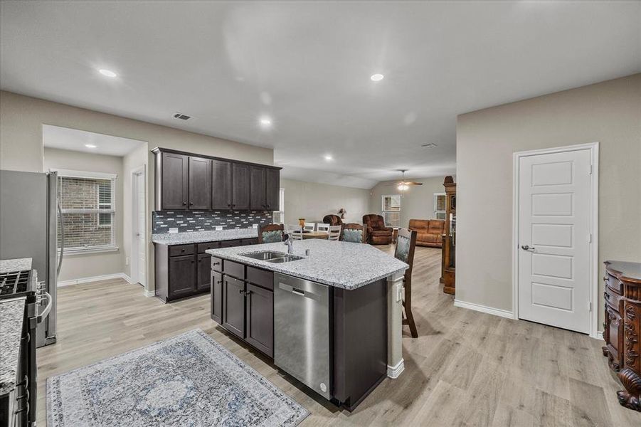 This kitchen will make your chef smile! This kitchen will make your chef smile!