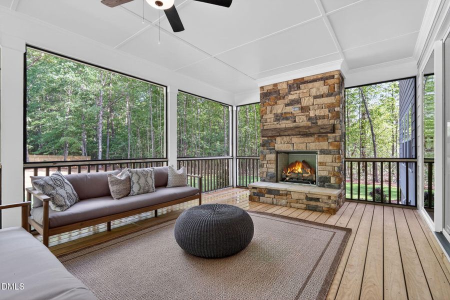 32-web-or-mls-56-alex-farm-ct-new-home-i