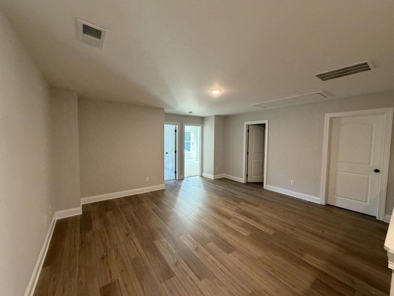 Spacious, unfurnished interior of a new home in Villas at Dawsonville Townhomes, Dawsonville (Image 10).