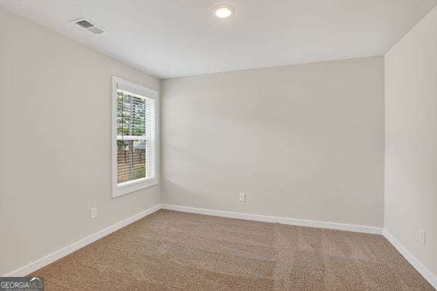 Spacious, unfurnished interior of a new home in Killian Manor at The Adares, Adairsville (Image 32).