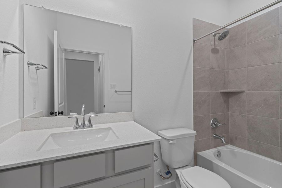 Furnished interior view inside a new home in Sienna 45', 50', Missouri City (Image 9). Furnished interior view inside a new home in Sienna 45', 50', Missouri City (Image 9).