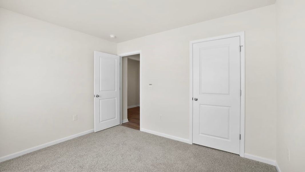 Spacious, unfurnished interior of a new home in Gibson Grove, Laurens (Image 16).