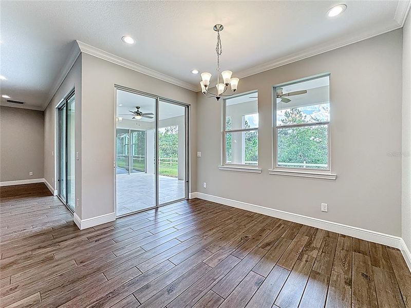 Spacious, unfurnished interior of a new home in , Orlando (Image 32).