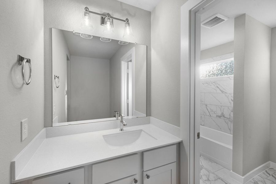 Furnished interior view inside a new home in Briarwood Crossing, Rosenberg (Image 5).