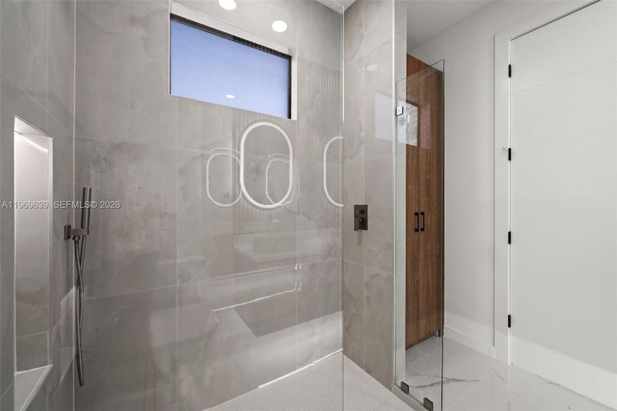 Image 41 of a home in .