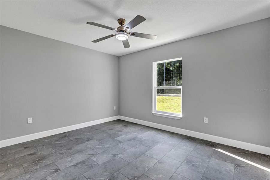 Spacious, unfurnished interior of a new home in , Belleview (Image 30).