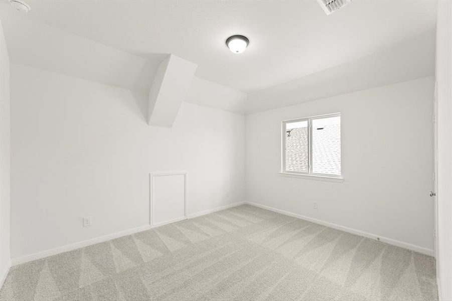 23. 5621 Burford - Bed 5 23. 5621 Burford - Bed 5