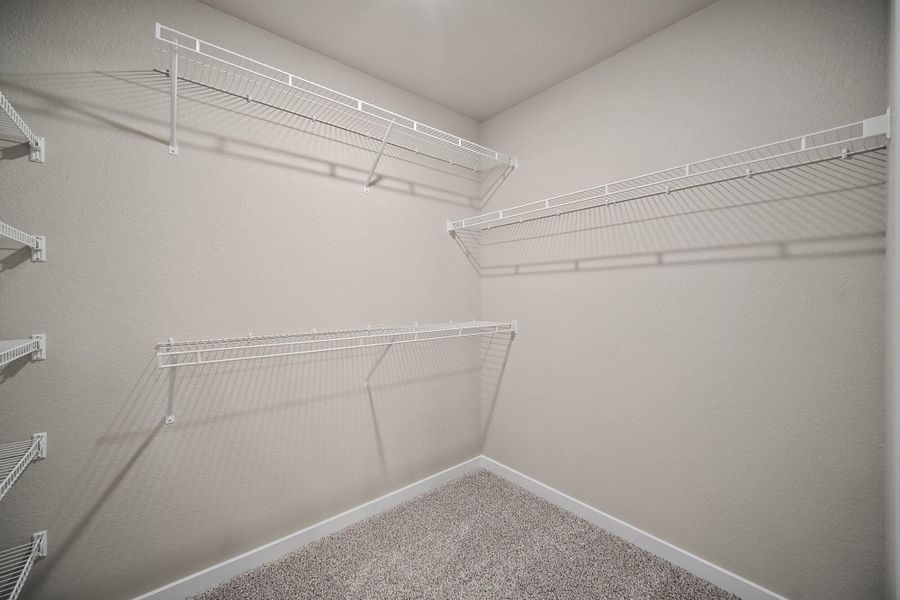 Spacious, unfurnished interior of a new home in Aspen Ranch, Fountain (Image 37).