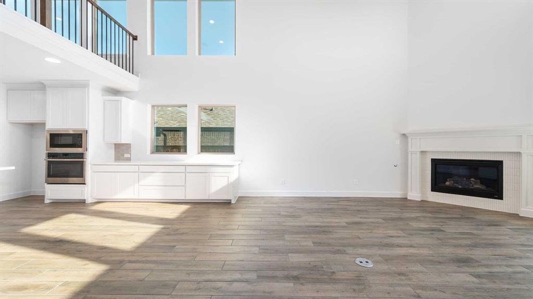 Spacious, unfurnished interior of a new home in Trinity Falls 50', McKinney (Image 19).
