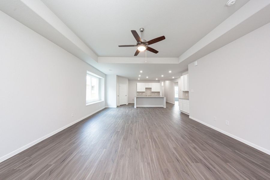 Spacious, unfurnished interior of a new home in Granger Pines, Conroe (Image 8). Spacious, unfurnished interior of a new home in Granger Pines, Conroe (Image 8).