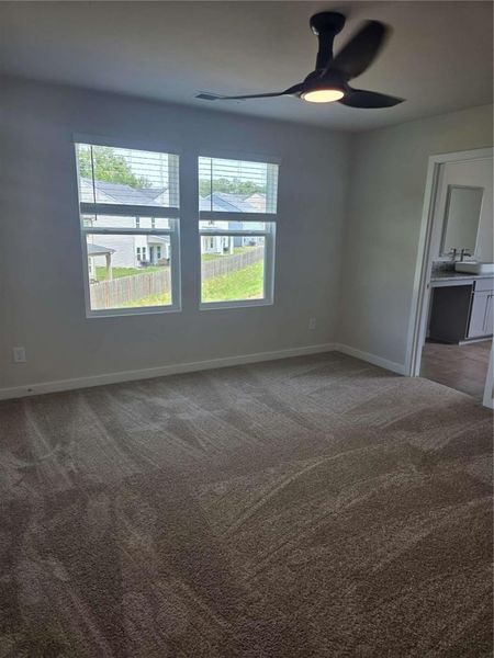 Spacious, unfurnished interior of a new home in Creekbend Overlook, South Fulton (Image 16).