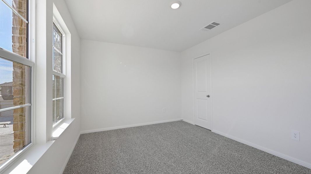 Spacious, unfurnished interior of a new home in Bar W Ranch, Leander (Image 32). Spacious, unfurnished interior of a new home in Bar W Ranch, Leander (Image 32).