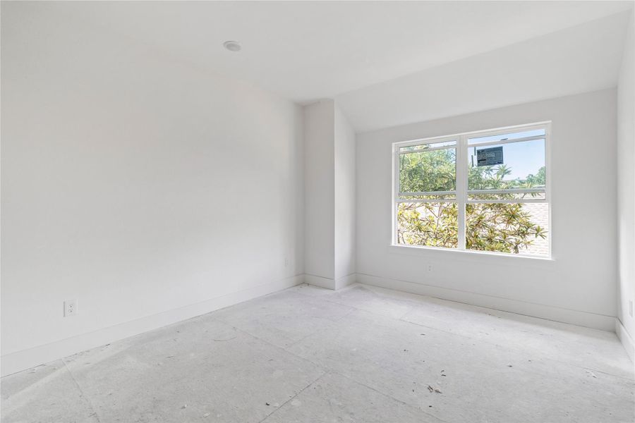 Image 13 of a home in .