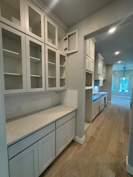 Furnished interior view inside a new home in King Crossing Estates, Van Alstyne (Image 7). Furnished interior view inside a new home in King Crossing Estates, Van Alstyne (Image 7).