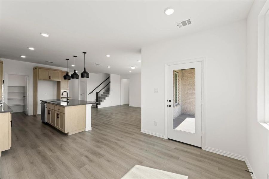 Spacious, unfurnished interior of a new home in Meadow Park, Melissa (Image 14). Spacious, unfurnished interior of a new home in Meadow Park, Melissa (Image 14).