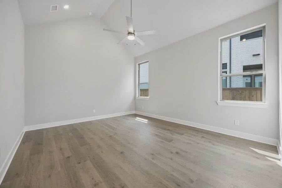 Spacious, unfurnished interior of a new home in The Grove Frisco, Frisco (Image 21).