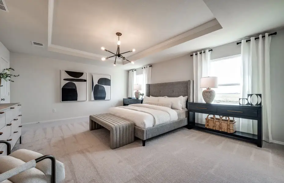 Furnished interior view inside a new home in Mobberly Farms, Pilot Point (Image 7).