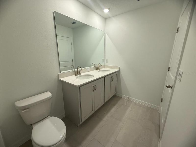 Furnished interior view inside a new home in Tyson Reserve, St. Cloud (Image 4).