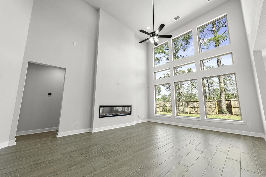 Spacious, unfurnished interior of a new home in Bridgeland, Cypress (Image 11). Spacious, unfurnished interior of a new home in Bridgeland, Cypress (Image 11).