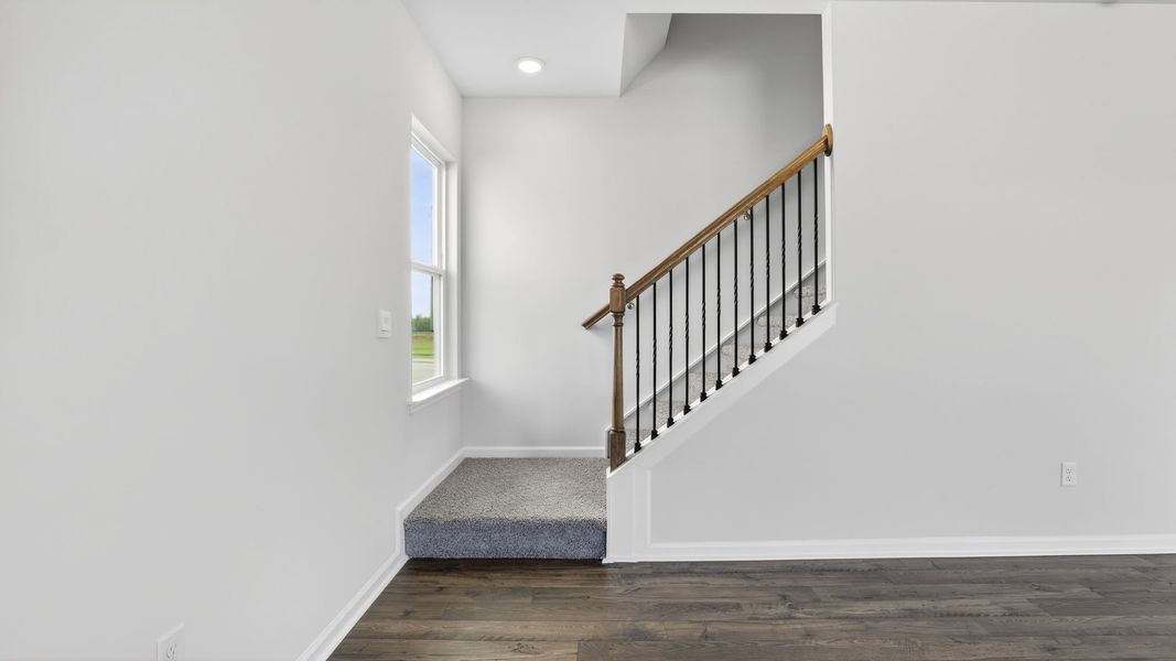 Spacious, unfurnished interior of a new home in Hunters Ridge, Woodruff (Image 23).