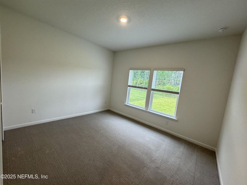 Spacious, unfurnished interior of a new home in , Green Cove Springs (Image 26).
