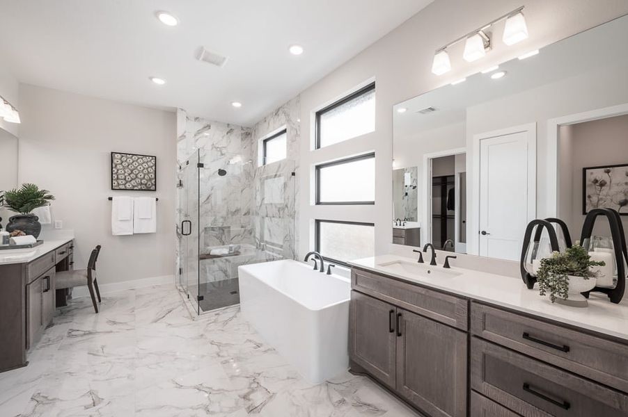 Furnished interior view inside a new home in Dunham Pointe 80′, Cypress (Image 14). Furnished interior view inside a new home in Dunham Pointe 80′, Cypress (Image 14).