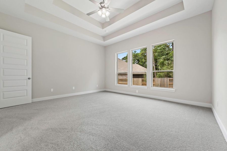 Spacious, unfurnished interior of a new home in The Woodlands Hills, Willis (Image 18).