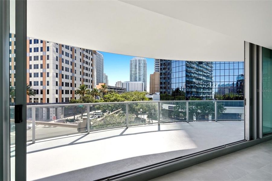 Condo located in St. Petersburg, FL showcasing its design and architecture (Image 26). Condo located in St. Petersburg, FL showcasing its design and architecture (Image 26).