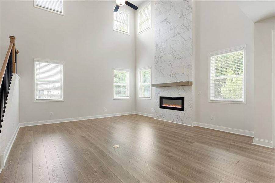 Spacious, unfurnished interior of a new home in Hillside Manor, Powder Springs (Image 34). Spacious, unfurnished interior of a new home in Hillside Manor, Powder Springs (Image 34).