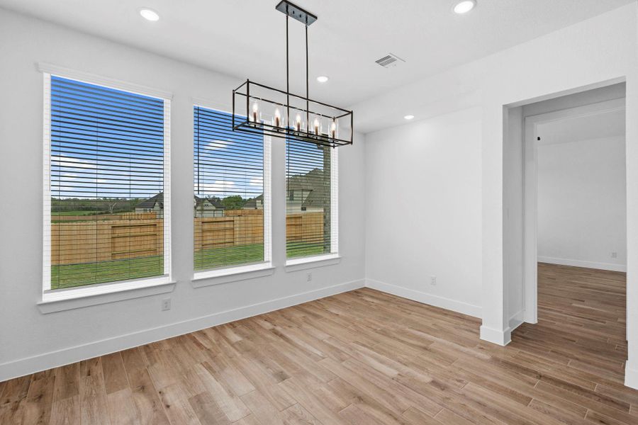 Spacious, unfurnished interior of a new home in Briarley, Montgomery (Image 26).
