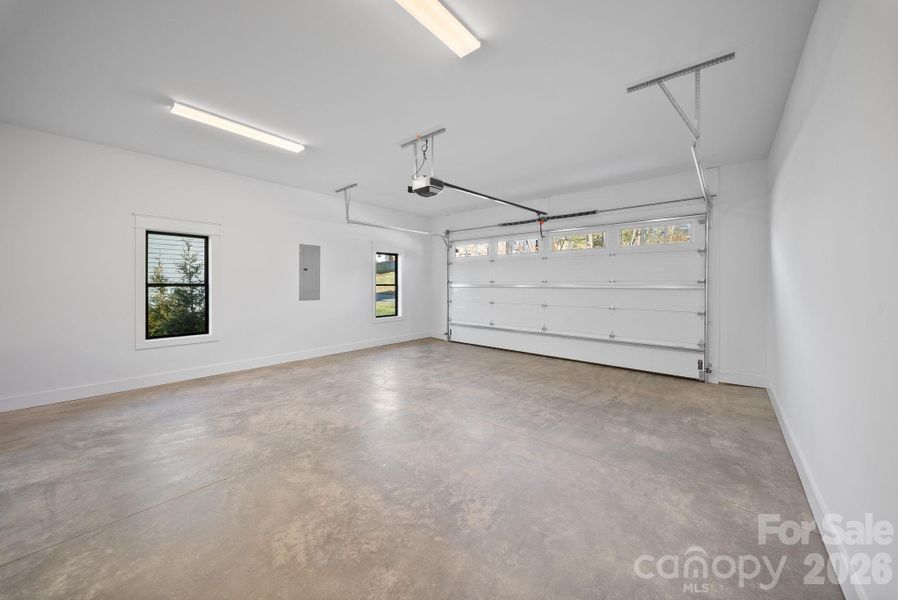 2 Car Garage 2 Car Garage