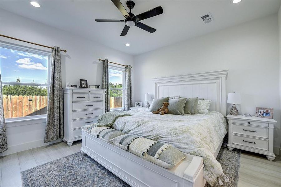 Furnished interior view inside a new home in , Granbury (Image 27).