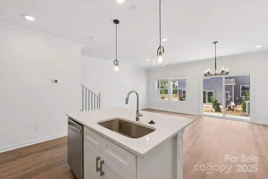 Photo is not of the actual home, but is an inspirational photo of builder’s model home and may depict options, furnishings, and/or decorator features that are not included Photo is not of the actual home, but is an inspirational photo of builder’s model home and may depict options, furnishings, and/or decorator features that are not included