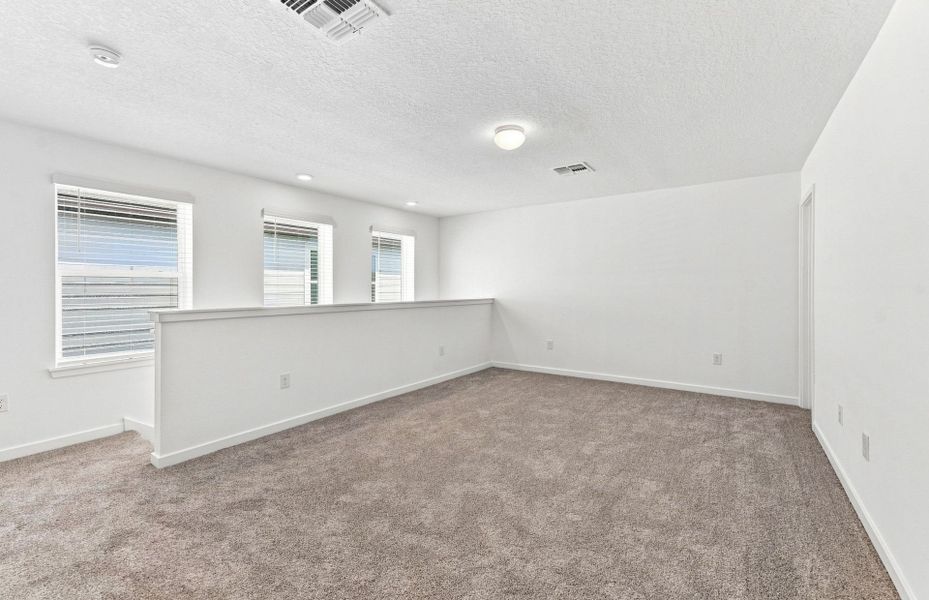 Spacious, unfurnished interior of a new home in Seaire, Parrish (Image 19).