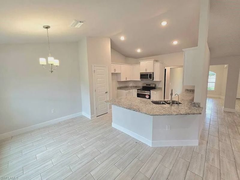 Furnished interior view inside a new home in Lehigh Acres, Lehigh Acres (Image 4).