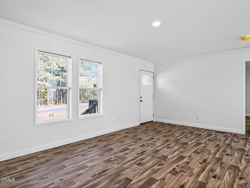 007-1280x960-living-room